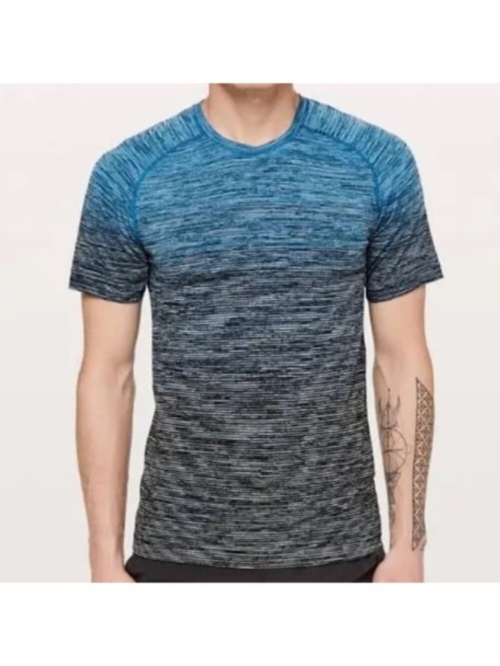 Lululemon Baltic Blue White Black Ombre Metal Vent Tech Short Sleeve Shirt Small